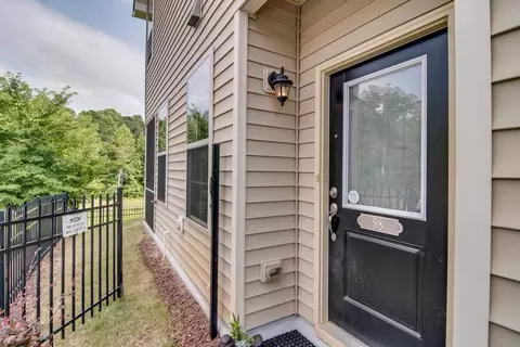 58 Argonaut Dr, Durham, NC 27705 photo 3