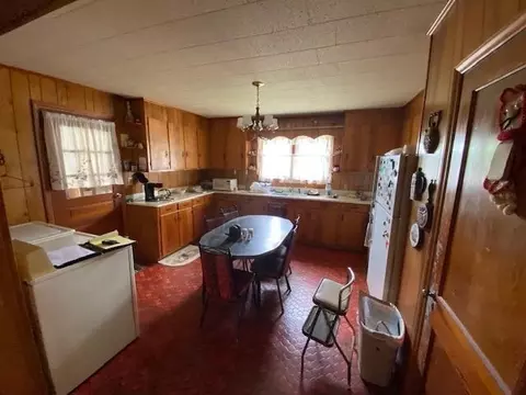 307 Edgar St, Roxboro, NC 27573 photo 4