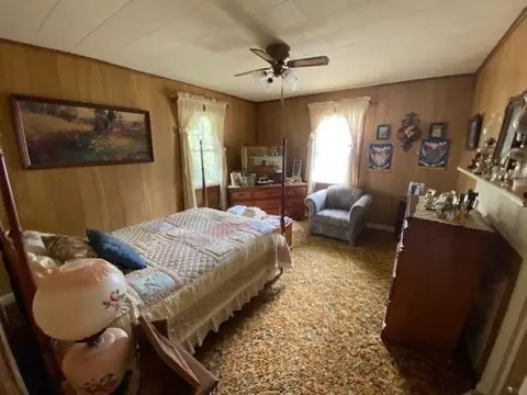 307 Edgar St, Roxboro, NC 27573 photo 6