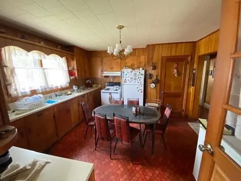 307 Edgar St, Roxboro, NC 27573 photo 3