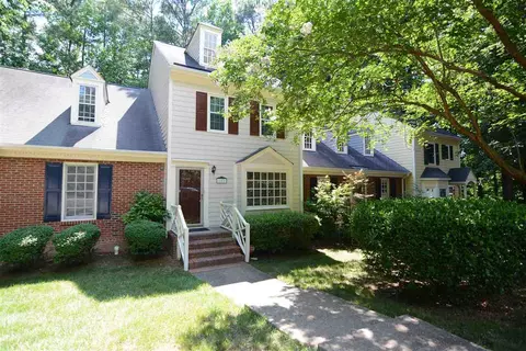 103 Hedgerow Ct, Cary, NC 27513 photo 1