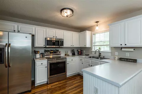 100 Heather Dr, Garner, NC 27529 photo 13