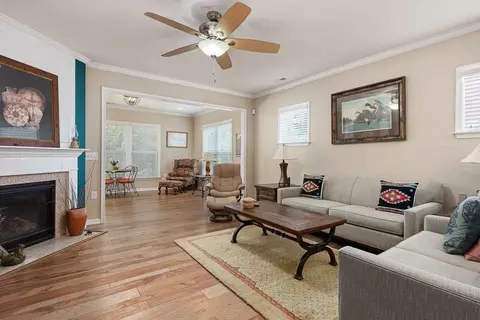 613 Tuttle Rd, Durham, NC 27703 photo 4