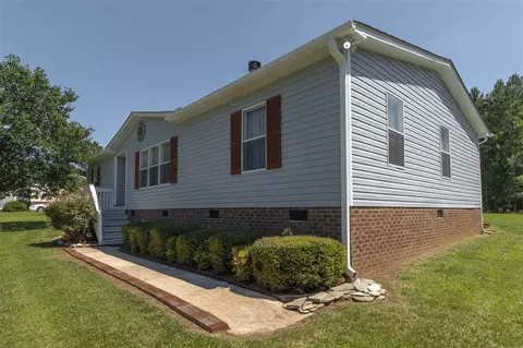 1013 Panseyhill Ln, Willow Spring, NC 27592 photo 3