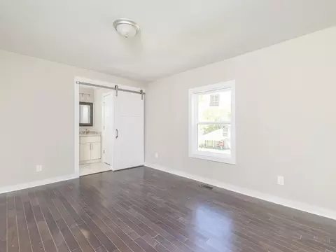 318 Wake Pl, Durham, NC 27701 photo 3