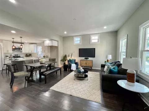 318 Wake Pl, Durham, NC 27701 photo 1