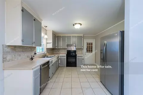 2302 Taylor St, Durham, NC 27703 photo 4