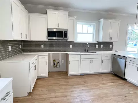 2003 E Main St, Durham, NC 27703 photo 8