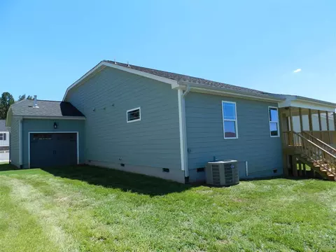 1041 Airedale Trl, Garner, NC 27529 photo 16