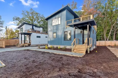 3142 Rowena Ave, Durham, NC 27703 photo 3