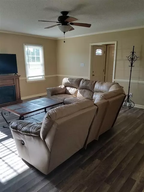 201 Brookfield Ct, Willow Spring, NC 27592 photo 8