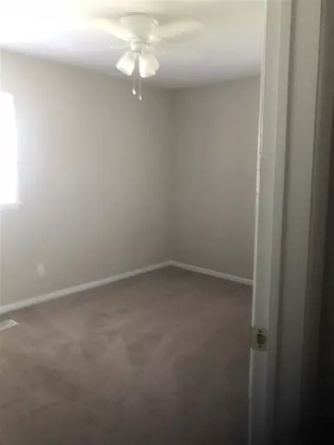 300 Saint St, Dunn, NC 28334 photo 11