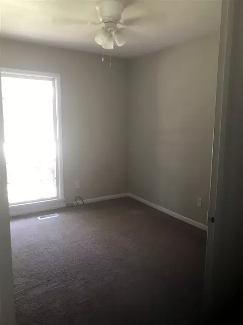 300 Saint St, Dunn, NC 28334 photo 6