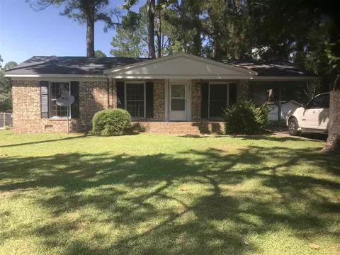 300 Saint St, Dunn, NC 28334 photo 1
