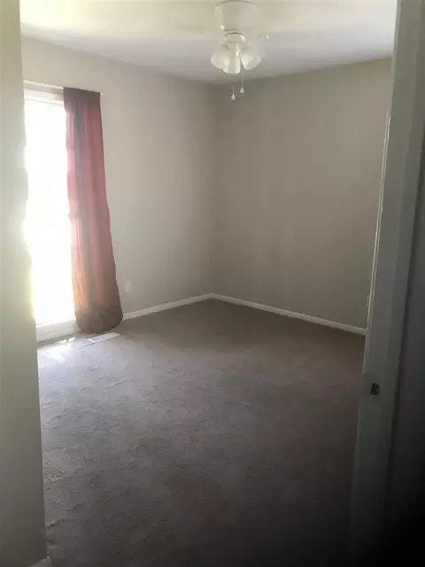 300 Saint St, Dunn, NC 28334 photo 7