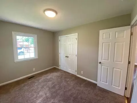 407 E Pearsall St, Dunn, NC 28334 photo 17