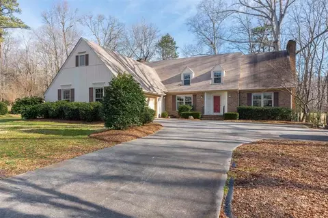 1410 Cole Mill Rd, Durham, NC 27705 photo 1