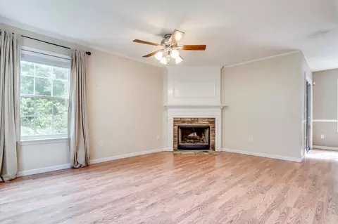 6 Windyrush Ct, Durham, NC 27713 photo 2