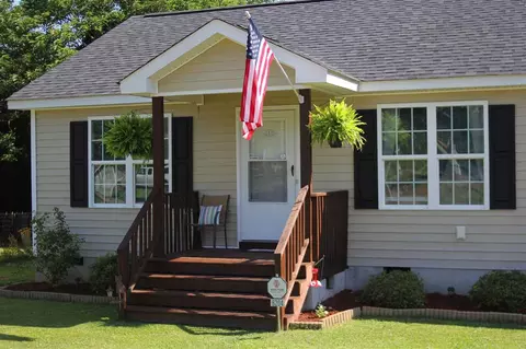 6204 Wall St, Sims, NC 27880 photo 3