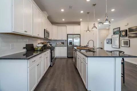 1105 Falling Rock Pl, Durham, NC 27703 photo 5