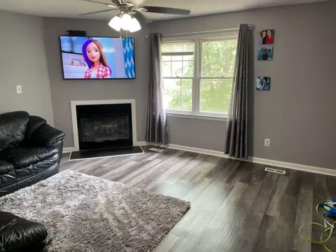 324 Kilarney Dr, Durham, NC 27703 photo 2