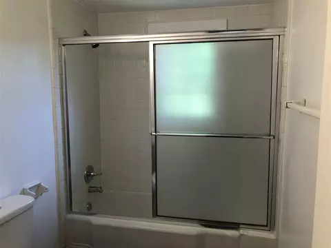 1305 Spaulding St, Durham, NC 27701 photo 9
