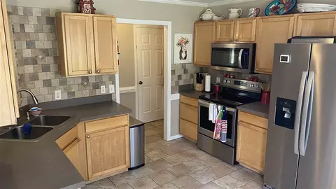 141 Leach Dr, Garner, NC 27529 photo 7
