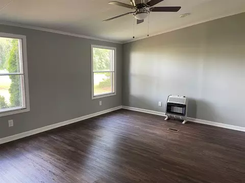 6101 Squirrel Den Rd, Bailey, NC 27807 photo 8