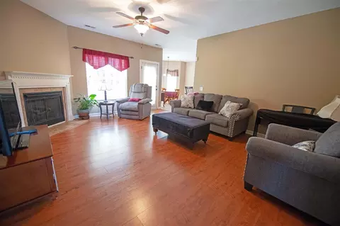 50 Langdon Pointe Dr, Garner, NC 27529 photo 7