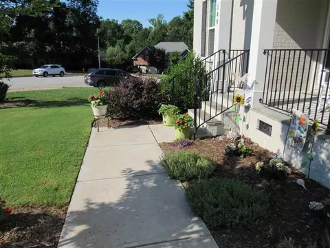 140 Brittmoore Ct, Garner, NC 27529 photo 3