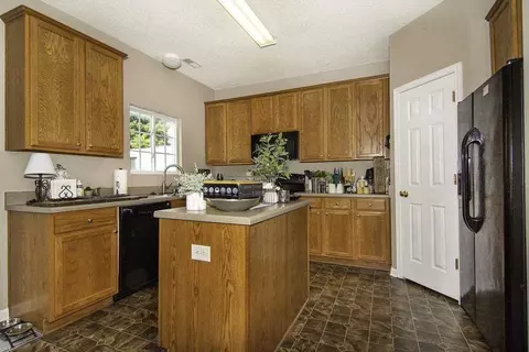 210 Baberton Dr, Apex, NC 27502 photo 8