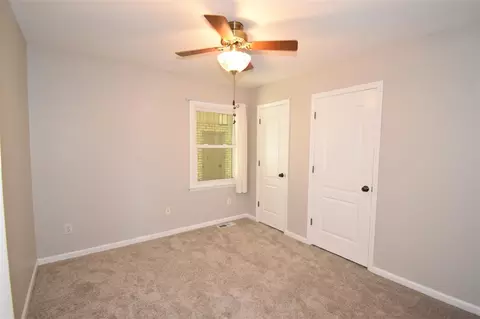 401 E Millbrook Rd, Raleigh, NC 27609 photo 18