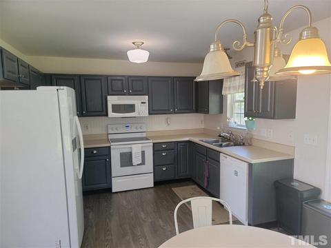 1561 Ella Ln, Stem, NC 27581 photo 5