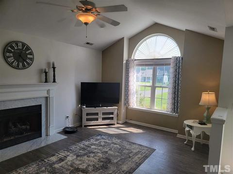 1561 Ella Ln, Stem, NC 27581 photo 8