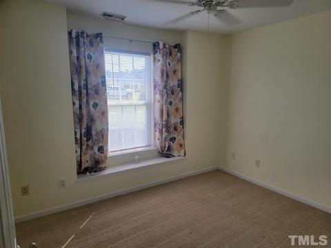 1561 Ella Ln, Stem, NC 27581 photo 10