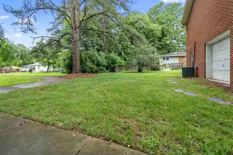 526 Cecil St, Durham, NC 27707 photo 3