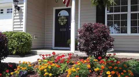5533 Running Fox Ln, Durham, NC 27703 photo 2