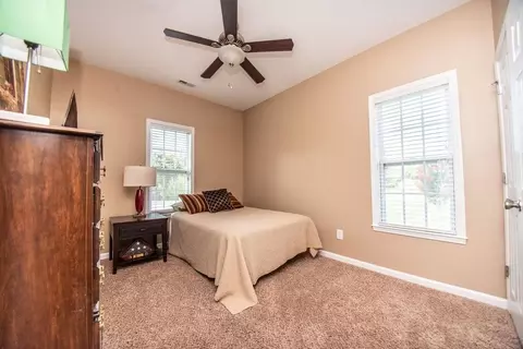 904 Willow Leaf Ct, Dunn, NC 28334 photo 14
