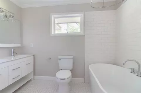 2507 Pickett Rd, Durham, NC 27705 photo 14