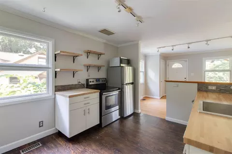 2507 Pickett Rd, Durham, NC 27705 photo 6