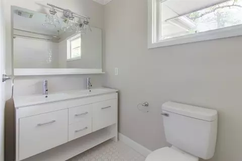 2507 Pickett Rd, Durham, NC 27705 photo 15