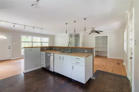 2507 Pickett Rd, Durham, NC 27705 photo 7