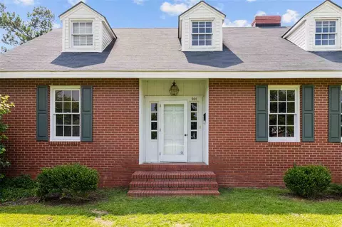 301 7th St S, Erwin, NC 28339 photo 1