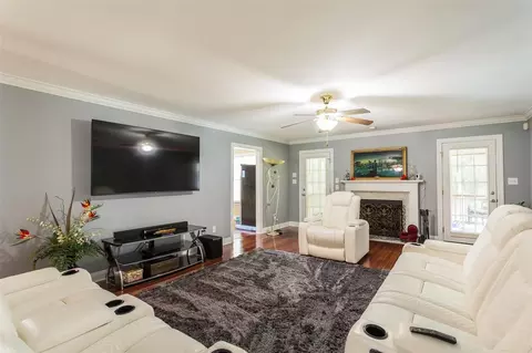1213 Dixie Dr, Selma, NC 27576 photo 16