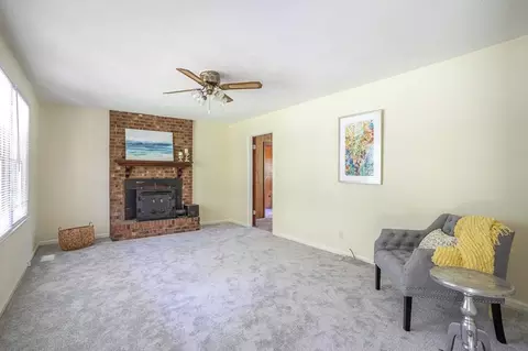 1221 Mockingbird Ln, Durham, NC 27703 photo 5
