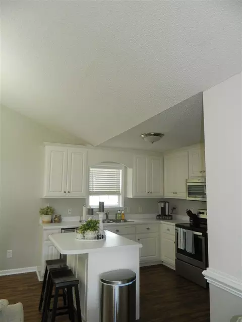 101 Phyllis Dr, Benson, NC 27504 photo 11