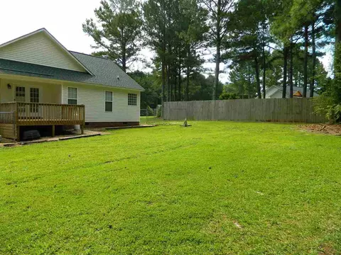 101 Phyllis Dr, Benson, NC 27504 photo 25