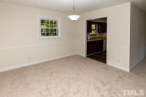4805 Heritage Dr, Durham, NC 27712 photo 7