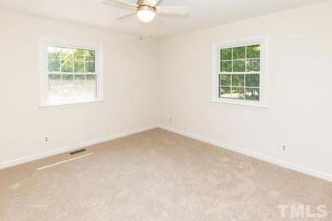 4805 Heritage Dr, Durham, NC 27712 photo 13