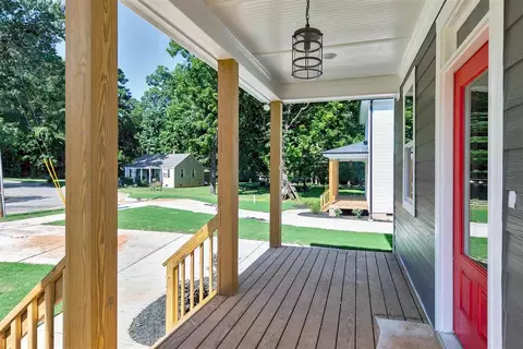 419 Como Dr, Raleigh, NC 27610 photo 3